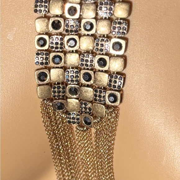 Jewelry - Elegant Gold and Black Statement Necklace